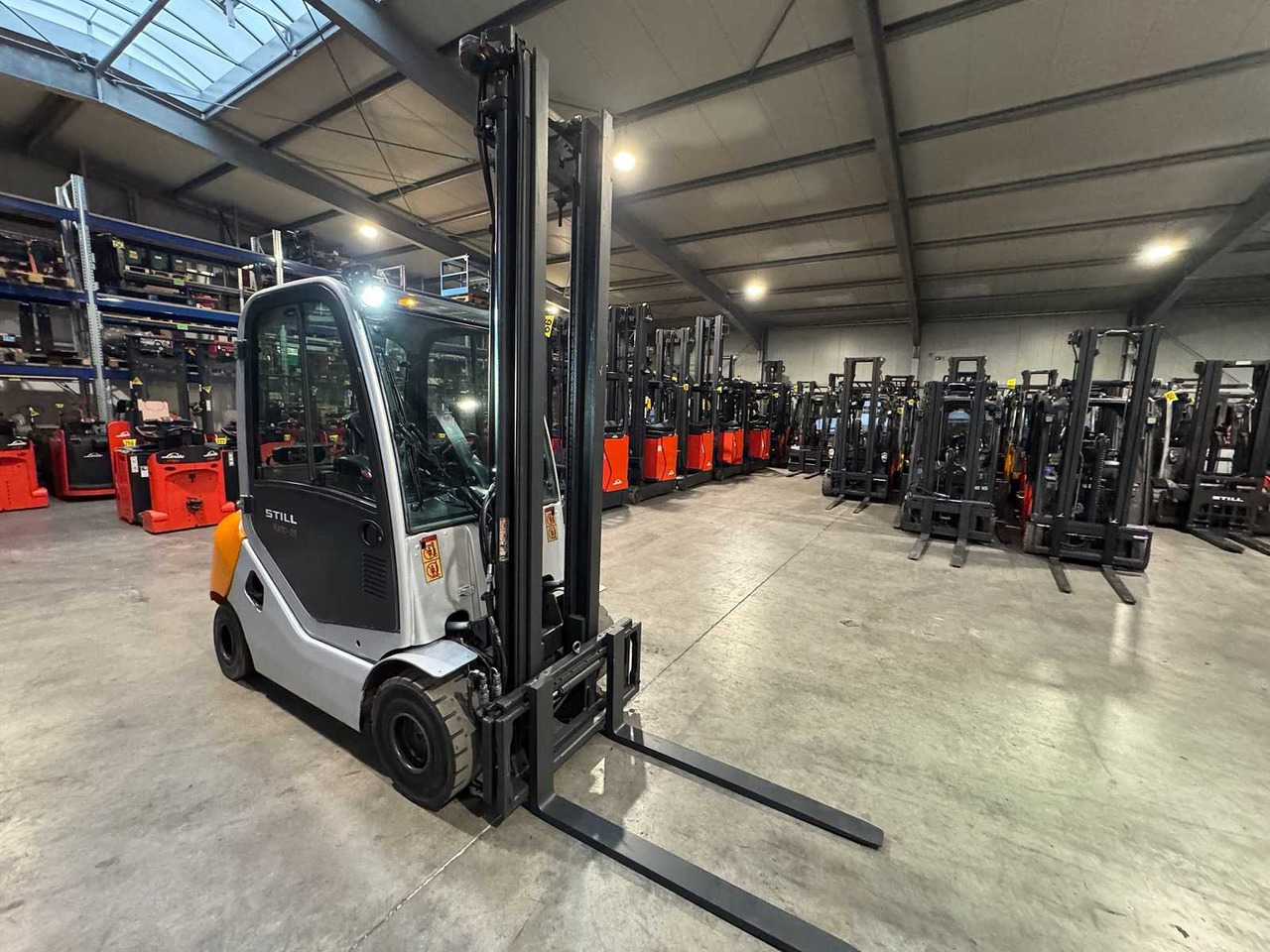 2009 UVV 11/2025 STILL RX70-25 2.500KG DIESEL FORKLIFT FORKLIFT 3.+4. VALVE 11.645 HOURS. - Forklift: picture 5 2009 UVV 11/2025 STILL RX70-25 2.500KG DIESEL FORKLIFT FORKLIFT 3.+4. VALVE 11.645 HOURS. - Forklift: picture 5