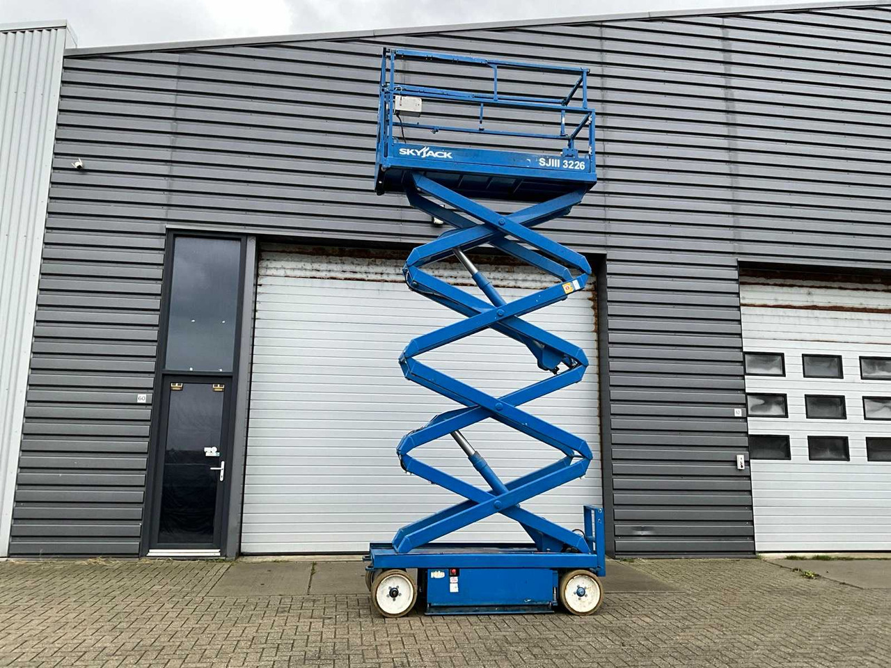 2012 SKYJACK SJIII 3226 AERIAL PLATFORM - Aerial platform: picture 5 2012 SKYJACK SJIII 3226 AERIAL PLATFORM - Aerial platform: picture 5