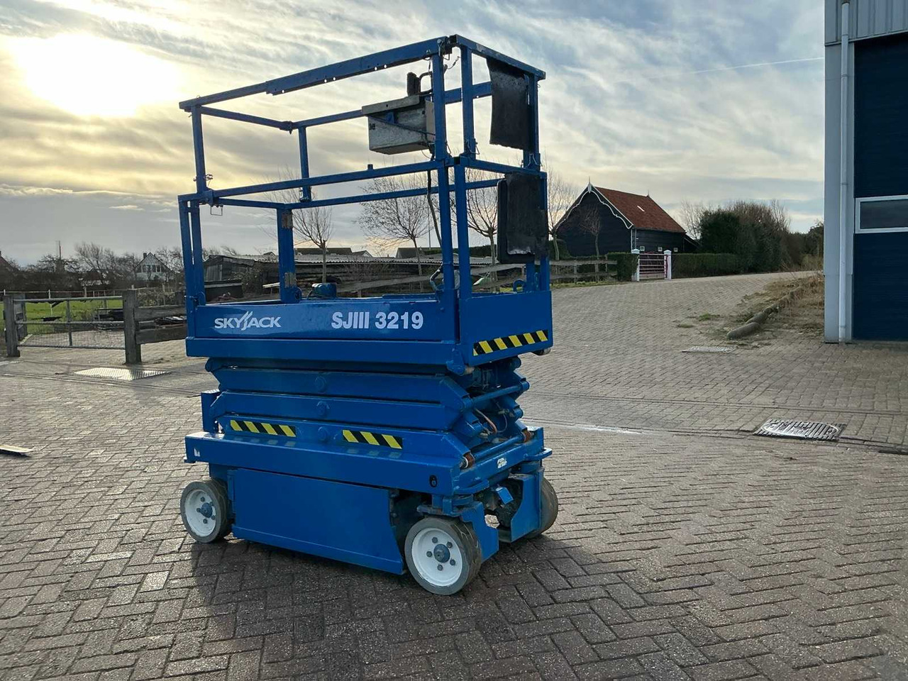 2012 SKYJACK SJIII3219 AERIAL PLATFORM - Aerial platform: picture 3 2012 SKYJACK SJIII3219 AERIAL PLATFORM - Aerial platform: picture 3