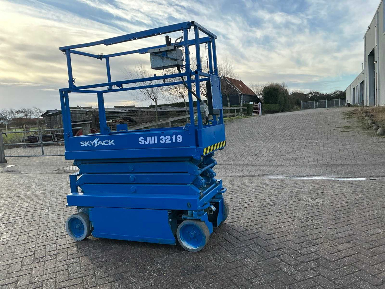 2012 SKYJACK SJIII3219 AERIAL PLATFORM - Aerial platform: picture 3 2012 SKYJACK SJIII3219 AERIAL PLATFORM - Aerial platform: picture 3