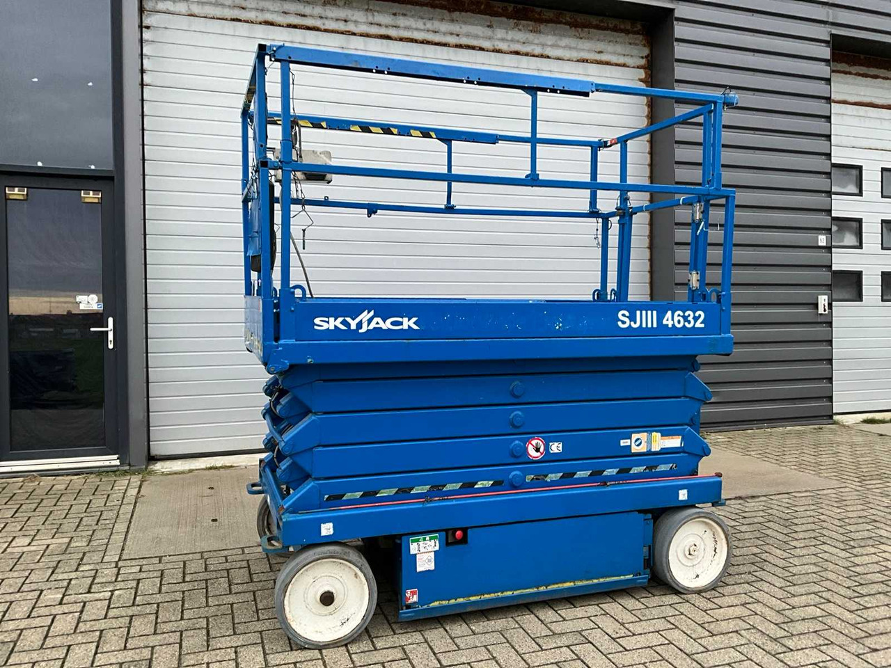 2012 SKYJACK SJIII4632 AERIAL PLATFORM - Aerial platform: picture 1 2012 SKYJACK SJIII4632 AERIAL PLATFORM - Aerial platform: picture 1