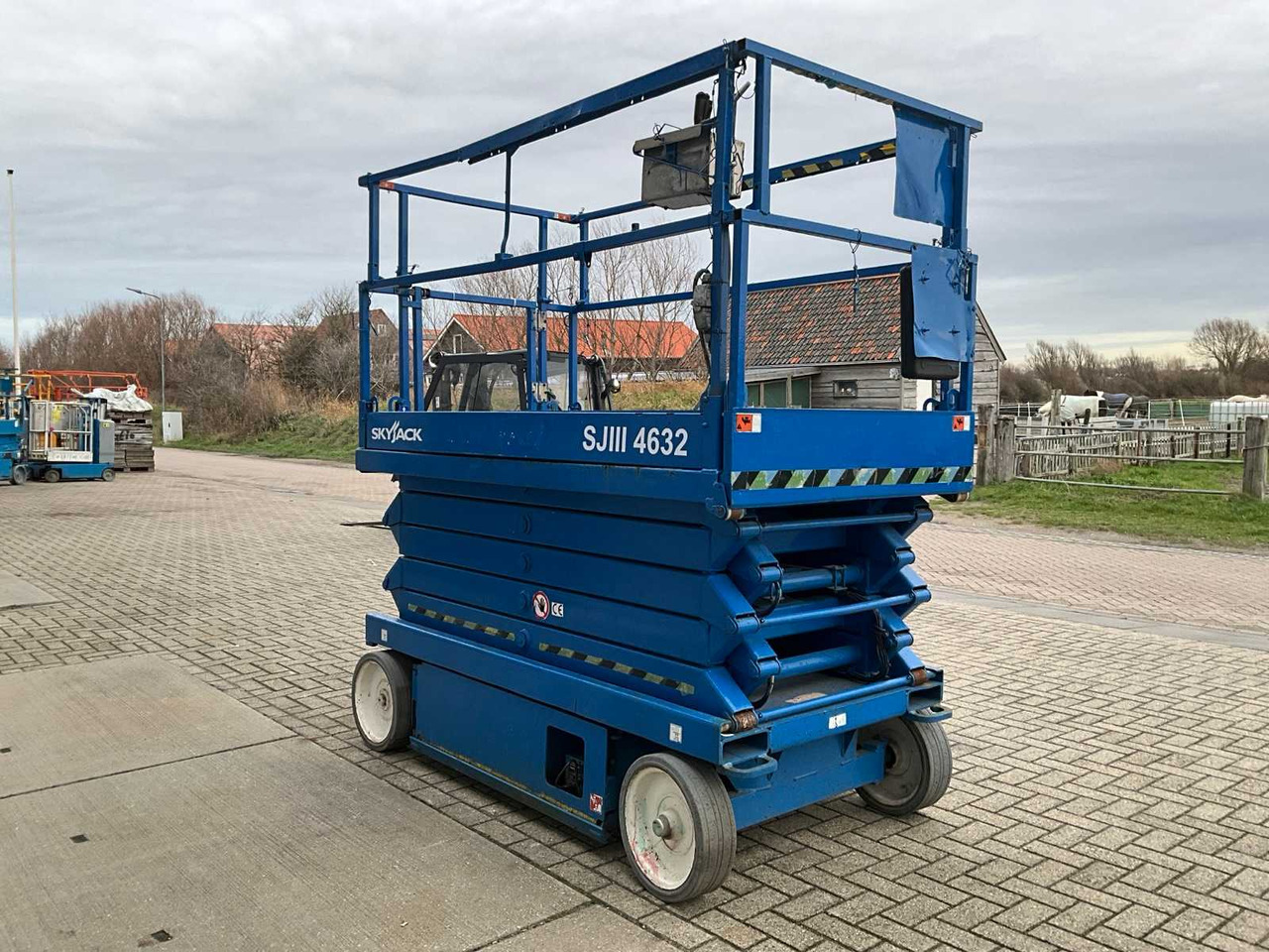 2012 SKYJACK SJIII4632 AERIAL PLATFORM - Aerial platform: picture 2 2012 SKYJACK SJIII4632 AERIAL PLATFORM - Aerial platform: picture 2