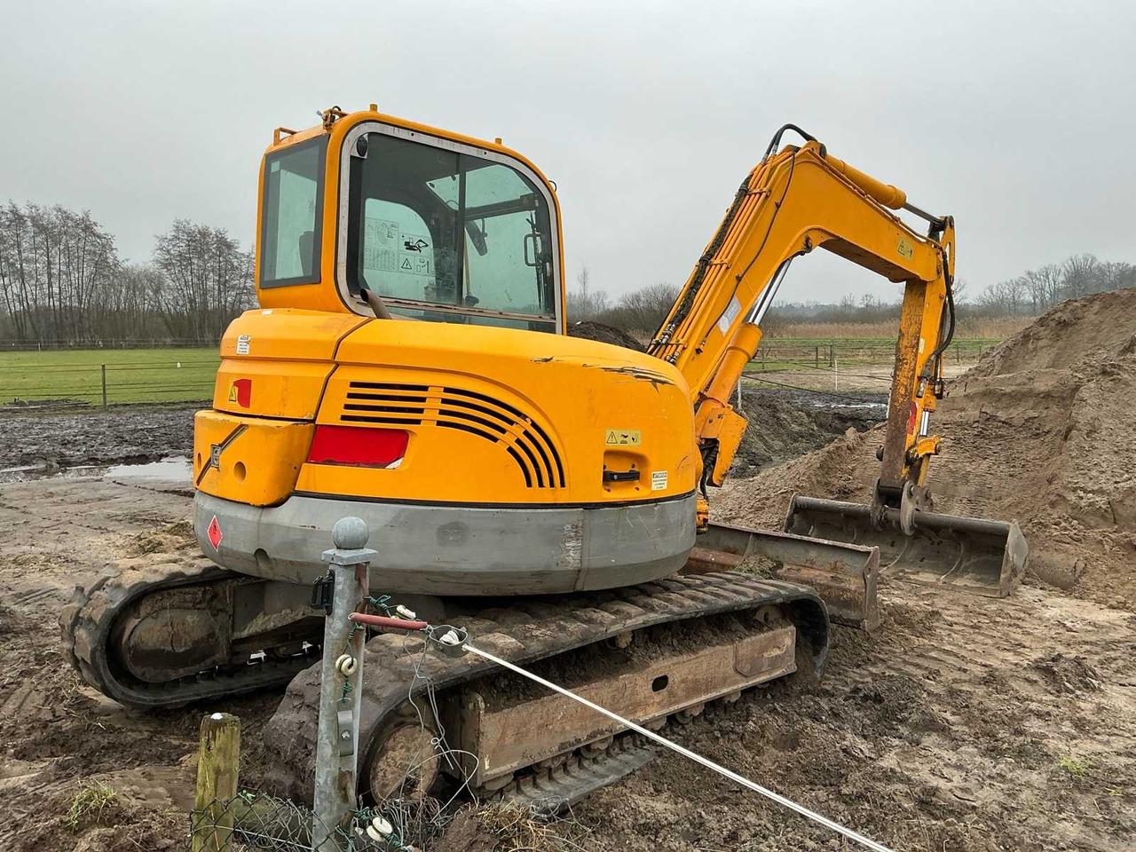 2013 VOLVO ECR88 CRAWLER EXCAVATOR - Excavator: picture 5 2013 VOLVO ECR88 CRAWLER EXCAVATOR - Excavator: picture 5