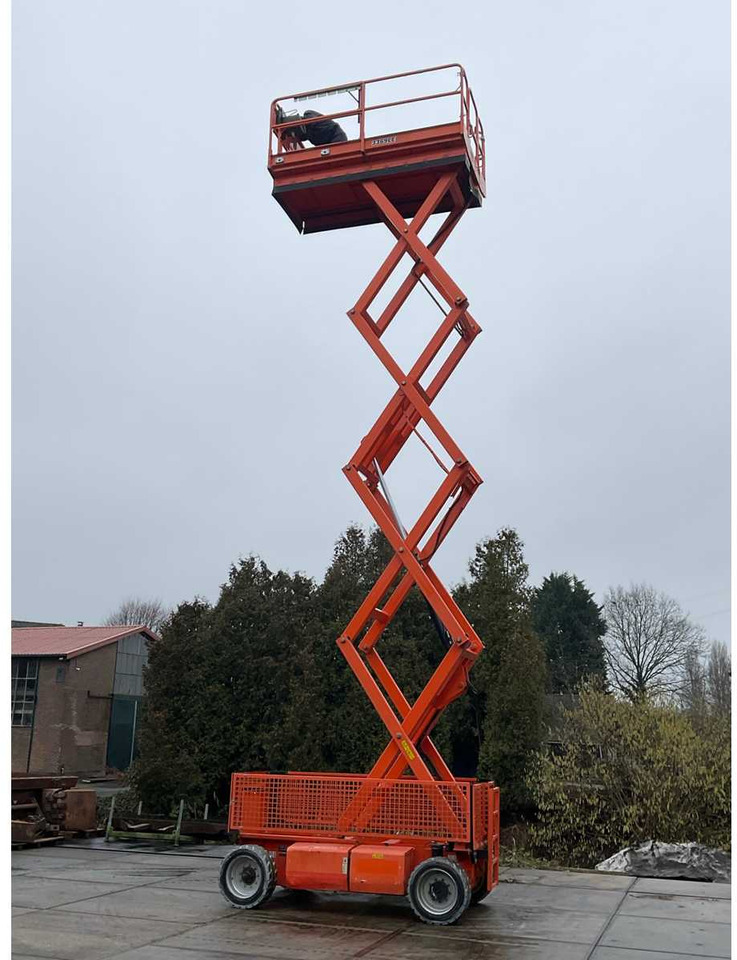 2015 JLG 3369LE AERIAL WORK PLATFORM - Aerial platform: picture 2 2015 JLG 3369LE AERIAL WORK PLATFORM - Aerial platform: picture 2