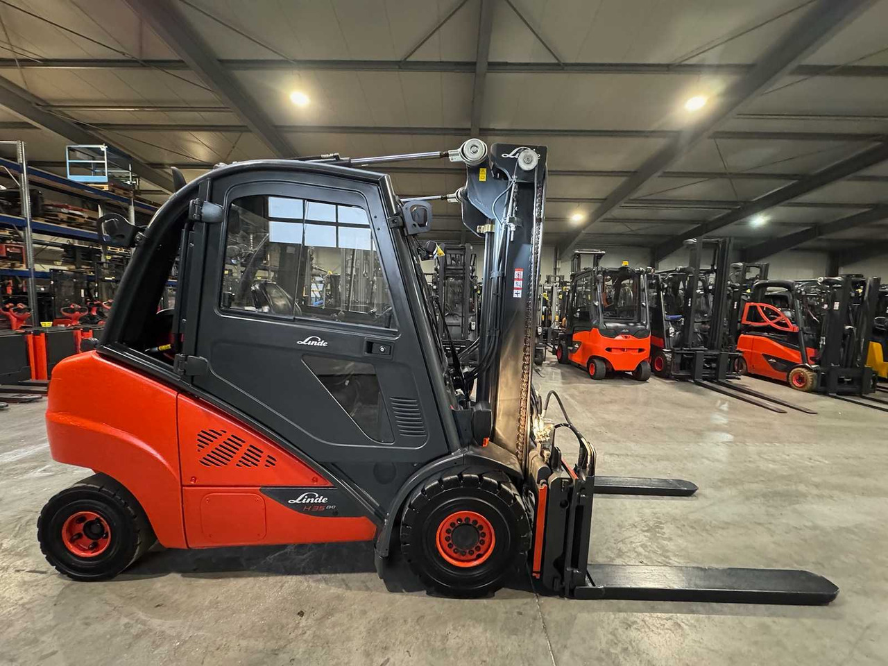 2016 SERVICE + UVV 03/2026 LINDE H35T-02 3RD + 4TH + 5TH VALVE FORK ADJUSTER TELESCOPIC FORKS STVZO GAS FORKLIFT 2,595 HOURS - Forklift: picture 4 2016 SERVICE + UVV 03/2026 LINDE H35T-02 3RD + 4TH + 5TH VALVE FORK ADJUSTER TELESCOPIC FORKS STVZO GAS FORKLIFT 2,595 HOURS - Forklift: picture 4