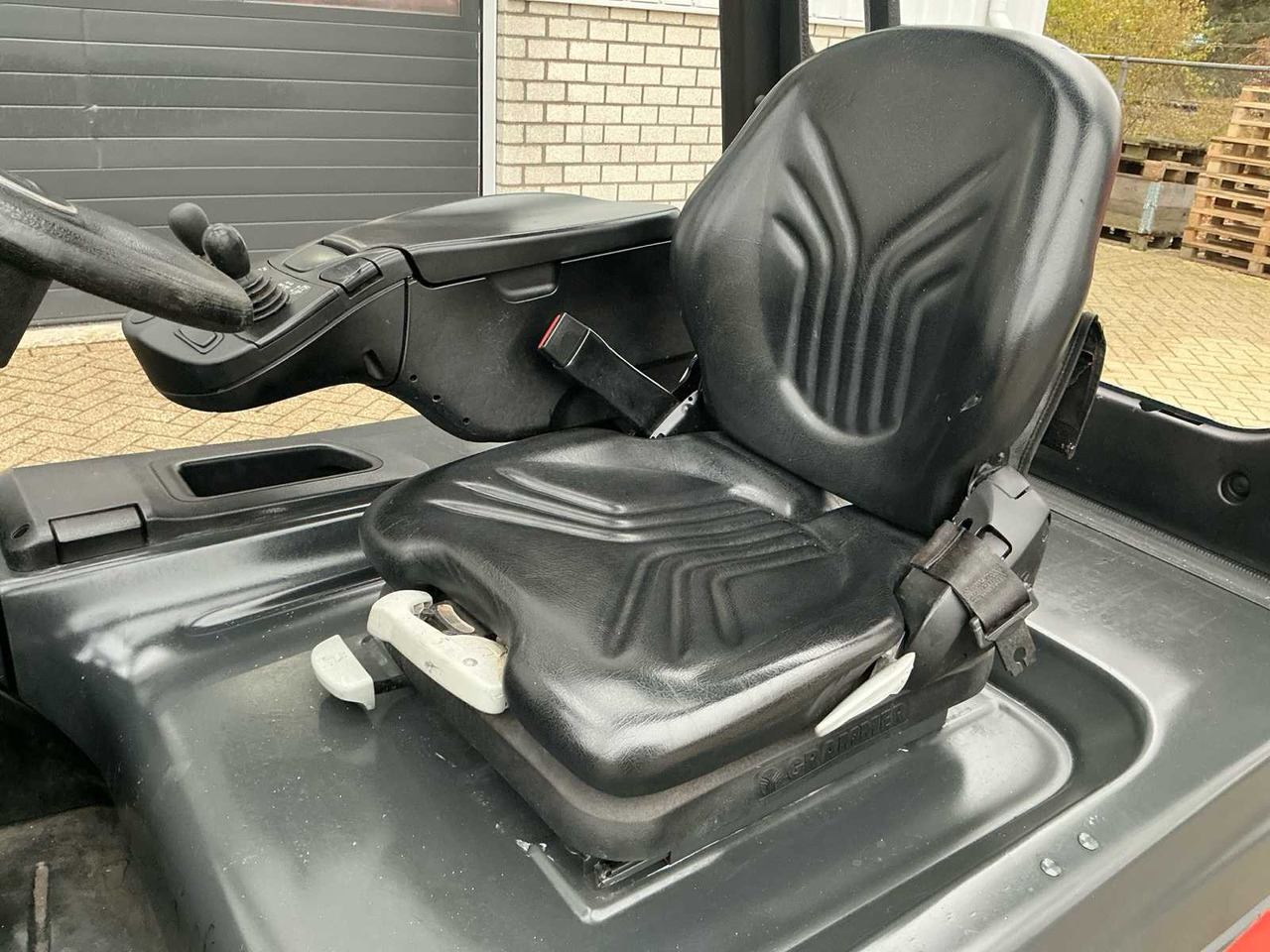 Forklift 2017 LINDE E25L-01 FORKLIFT TRUCK: picture 18 Forklift 2017 LINDE E25L-01 FORKLIFT TRUCK: picture 18