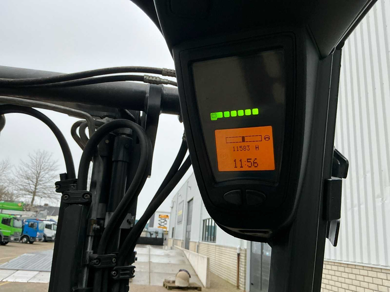 Forklift 2017 LINDE E25L-01 FORKLIFT TRUCK: picture 16 Forklift 2017 LINDE E25L-01 FORKLIFT TRUCK: picture 16