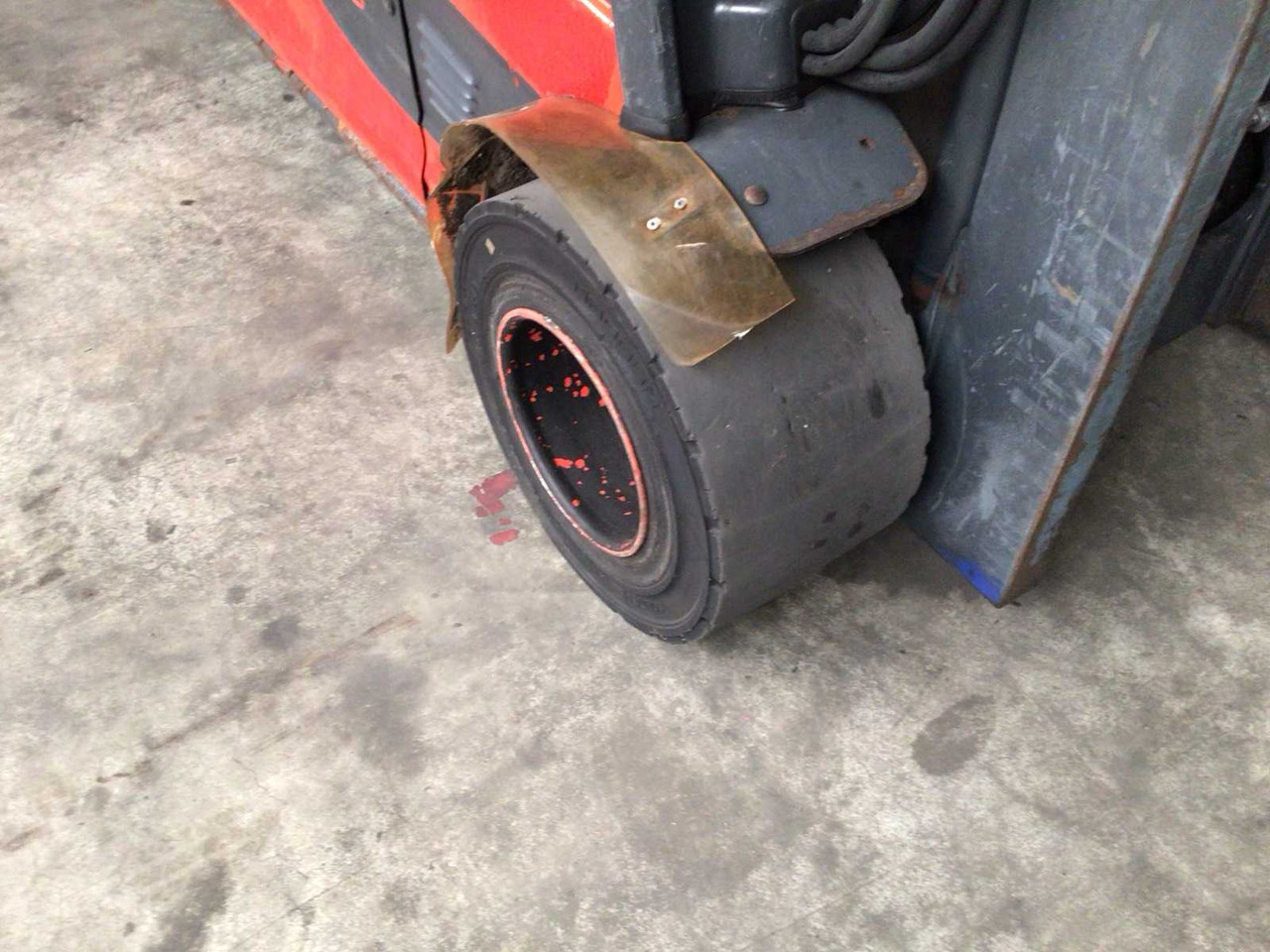 Forklift 2017 LINDE E35L-01 FORKLIFT TRUCK: picture 9 Forklift 2017 LINDE E35L-01 FORKLIFT TRUCK: picture 9