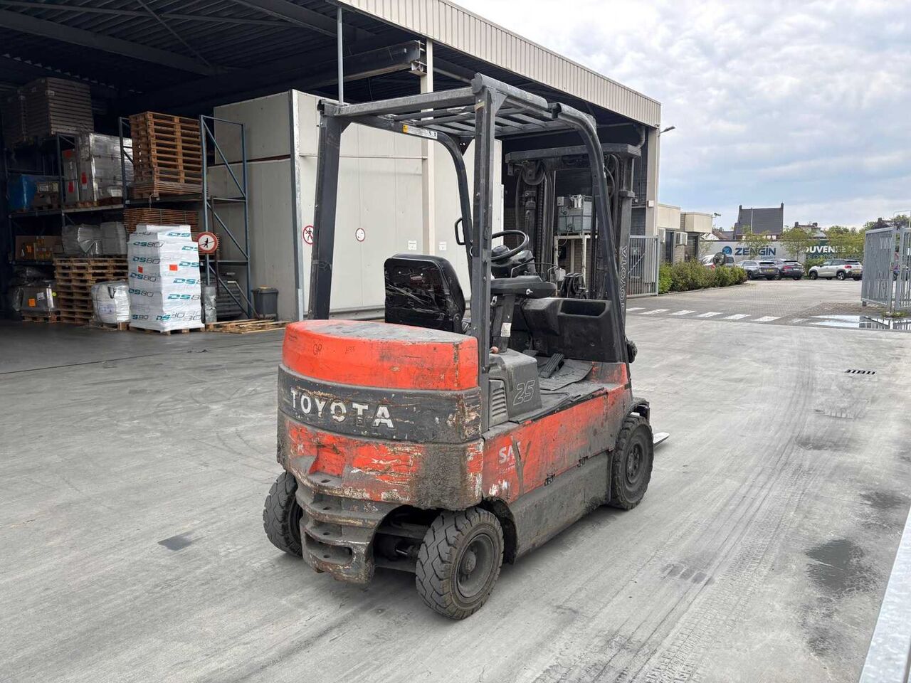 2017 TOYOTA 7FBMF25 - FORKLIFT - Forklift: picture 2 2017 TOYOTA 7FBMF25 - FORKLIFT - Forklift: picture 2