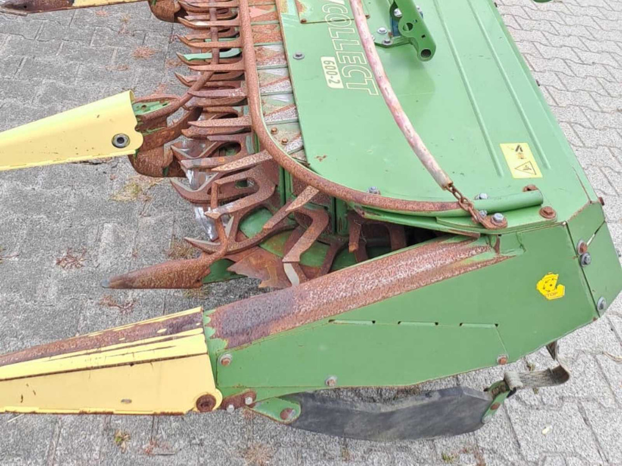 2018 KRONE EASYCOLLECT 600-2 FP KRONE EASYCOLLECT 600-2 FP | CORN TEETH | 2018 - Forage harvester: picture 3 2018 KRONE EASYCOLLECT 600-2 FP KRONE EASYCOLLECT 600-2 FP | CORN TEETH | 2018 - Forage harvester: picture 3