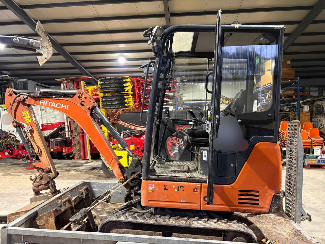 2020 HITACHI ZX19-6 CR MINI EXCAVATOR - Mini excavator: picture 2 2020 HITACHI ZX19-6 CR MINI EXCAVATOR - Mini excavator: picture 2