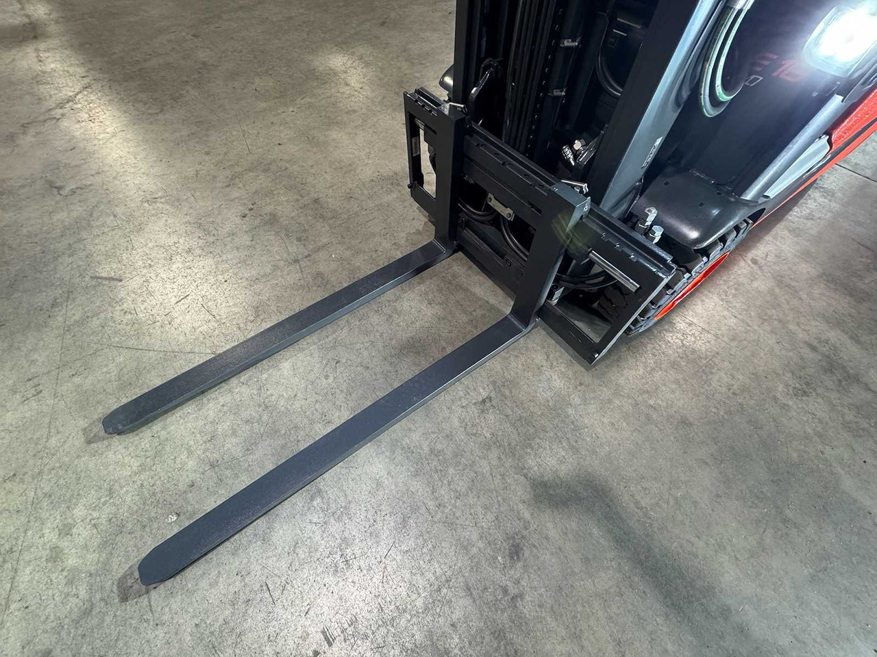 2020 SERVICE+UVV 10/2026 LINDE E16 DUPLEX FREE LIFT 3RD + 4TH VALVE ELECTRIC FORKLIFT 12,549 HOURS - Forklift: picture 5 2020 SERVICE+UVV 10/2026 LINDE E16 DUPLEX FREE LIFT 3RD + 4TH VALVE ELECTRIC FORKLIFT 12,549 HOURS - Forklift: picture 5