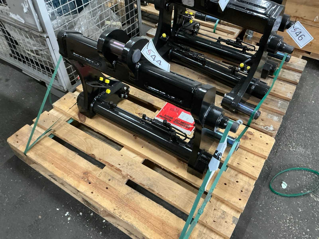 2024 L&K V80/V100 QUICK COUPLER HYDRAULIC - VOLVO L30 TOOL - Wheel loader: picture 1 2024 L&K V80/V100 QUICK COUPLER HYDRAULIC - VOLVO L30 TOOL - Wheel loader: picture 1