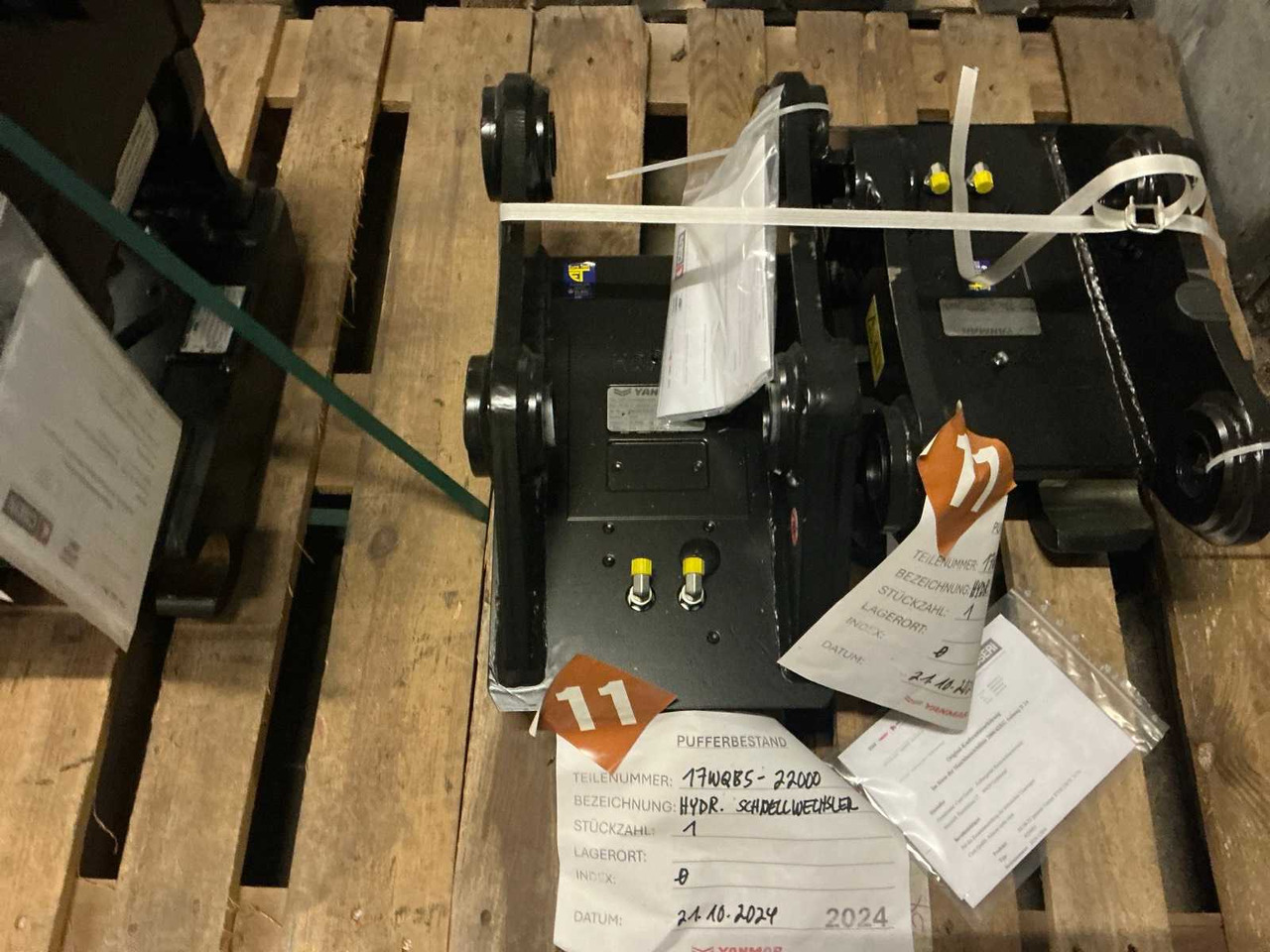 2024 YANMAR HC08-2V QUICK COUPLER, HYDR. - Wheel loader: picture 3 2024 YANMAR HC08-2V QUICK COUPLER, HYDR. - Wheel loader: picture 3