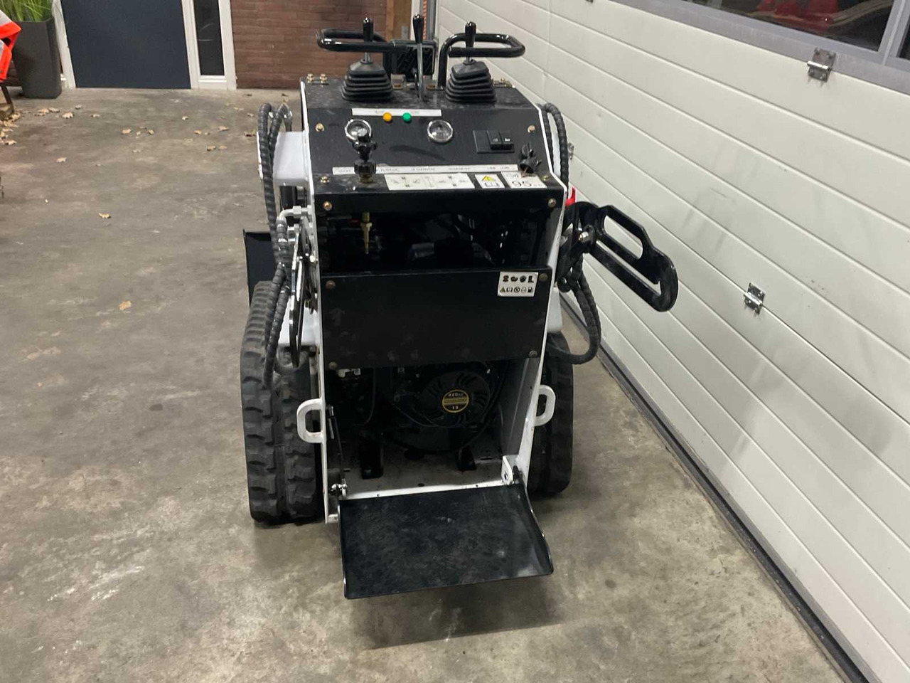 2025 JINING LIHUA HEAVY LRT 360 SKID STEER LOADER - Compact track loader: picture 3 2025 JINING LIHUA HEAVY LRT 360 SKID STEER LOADER - Compact track loader: picture 3