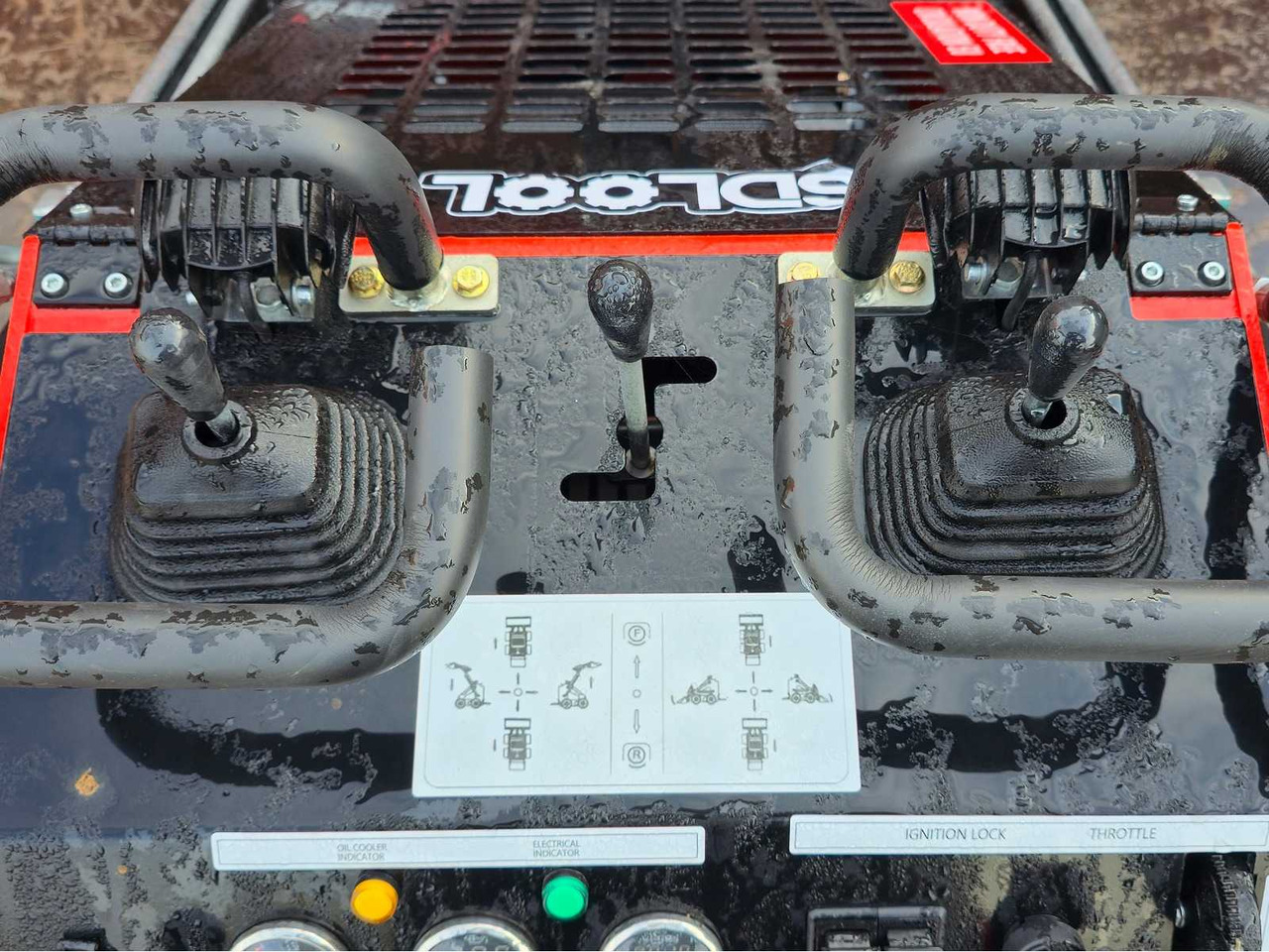 Wheel loader 2025 - SDLOOL - SL380 - RED - SHOVEL: picture 12