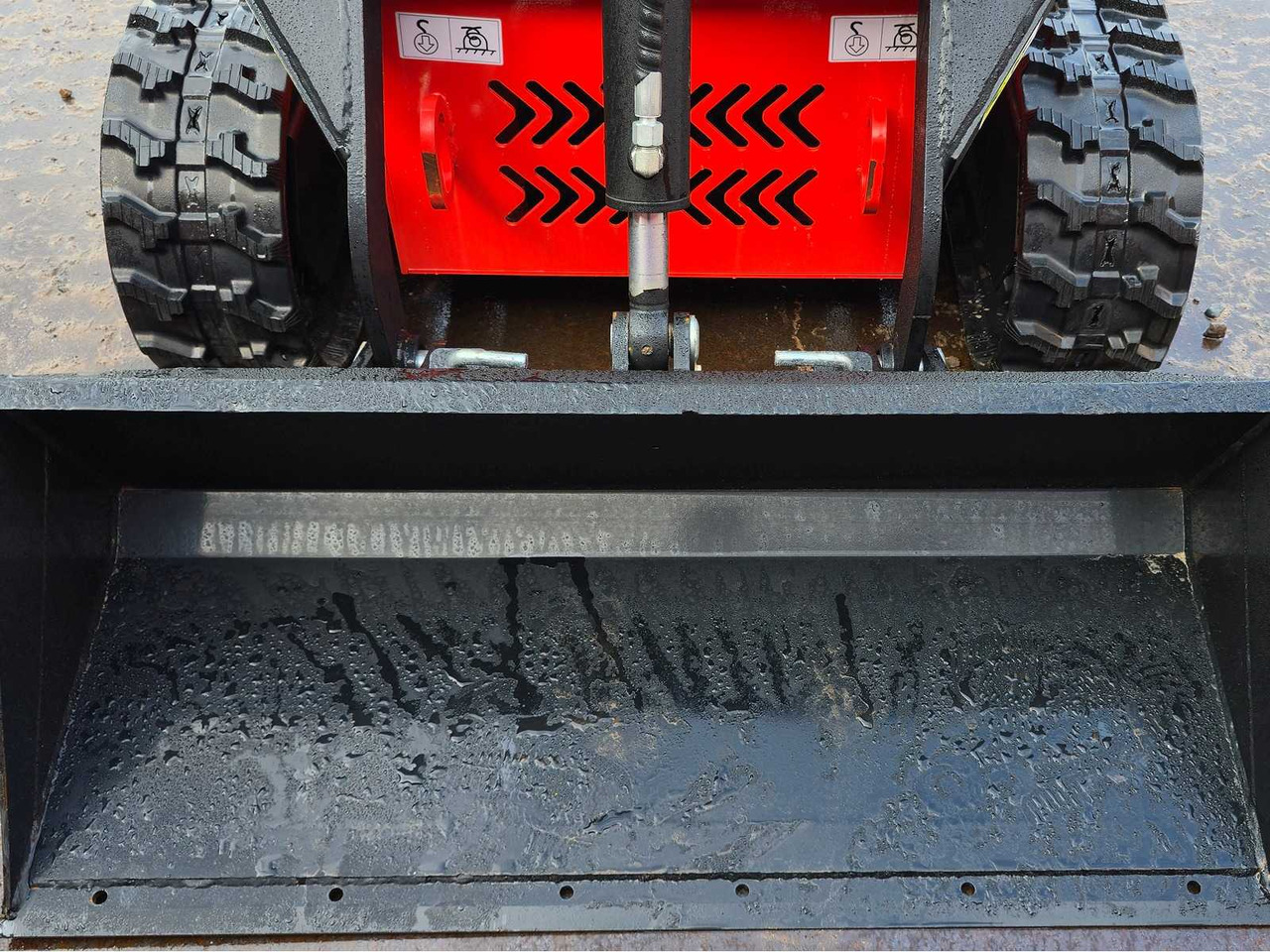 Wheel loader 2025 - SDLOOL - SL380 - RED - SHOVEL: picture 10