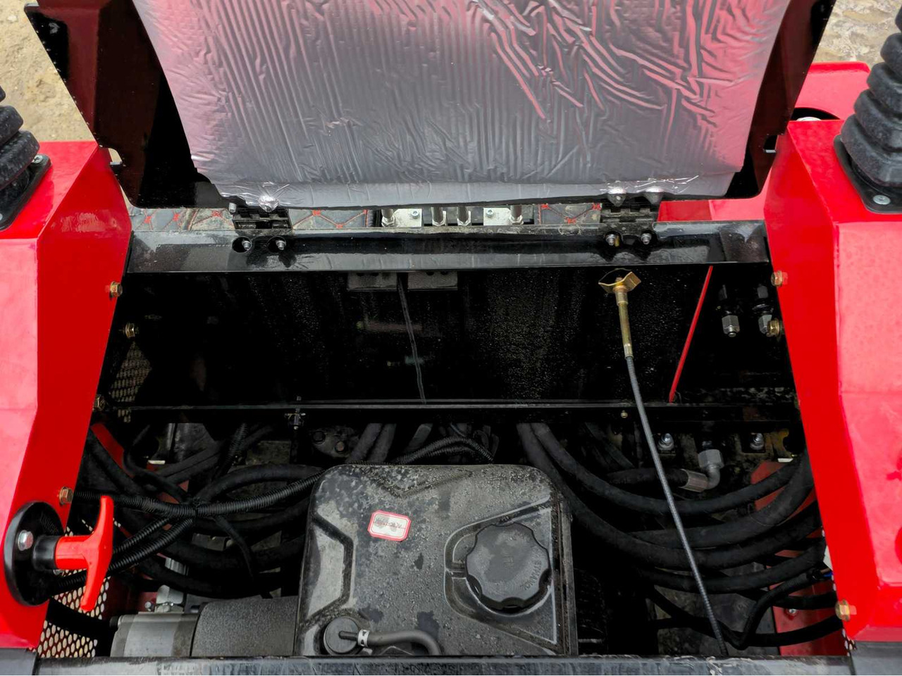 Mini excavator 2025 - VICSEC VC15 MINI EXCAVATOR RED: picture 15 Mini excavator 2025 - VICSEC VC15 MINI EXCAVATOR RED: picture 15