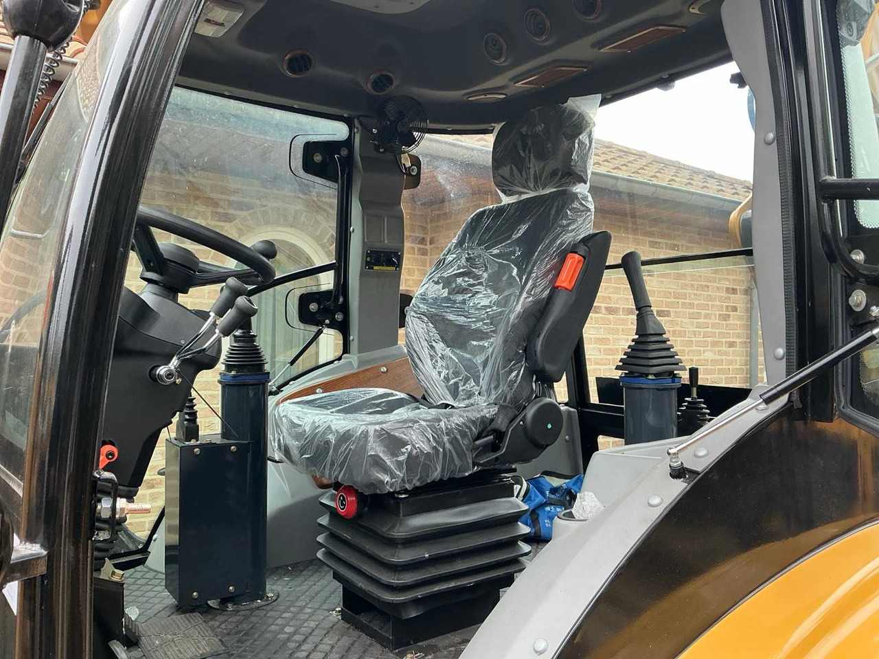 Backhoe loader 2025 ZHONGYU ZY388 BACKHOE LOADER: picture 8 Backhoe loader 2025 ZHONGYU ZY388 BACKHOE LOADER: picture 8