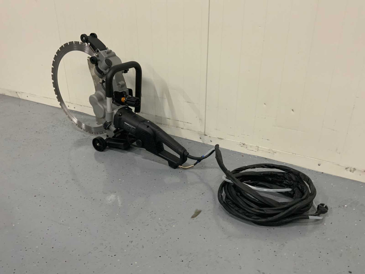 AC8500 - Concrete equipment: picture 3 AC8500 - Concrete equipment: picture 3