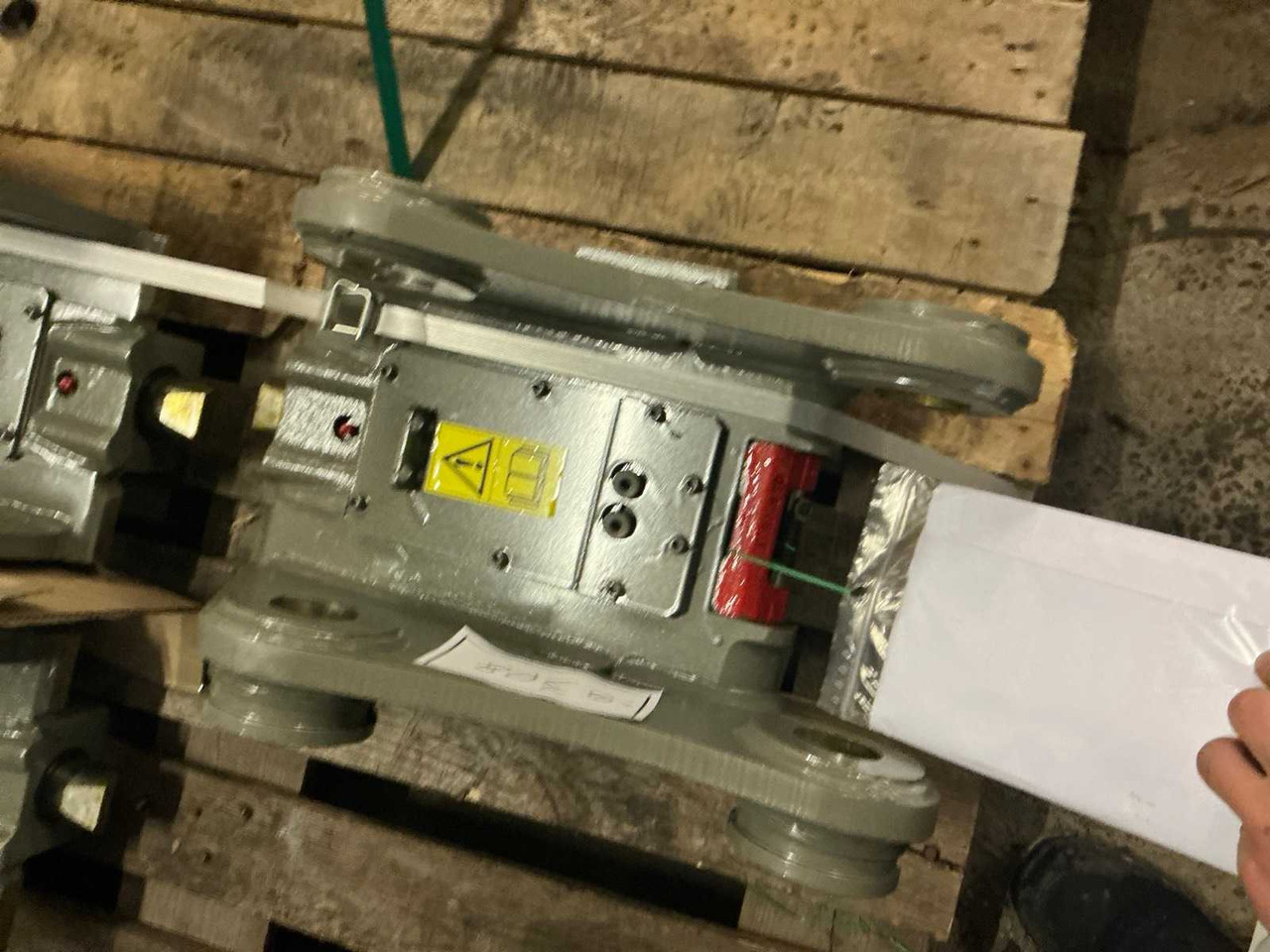 ARDEN - QA23-H095 - 2025 - QUICK COUPLER, HYDR. - Wheel loader: picture 5 ARDEN - QA23-H095 - 2025 - QUICK COUPLER, HYDR. - Wheel loader: picture 5