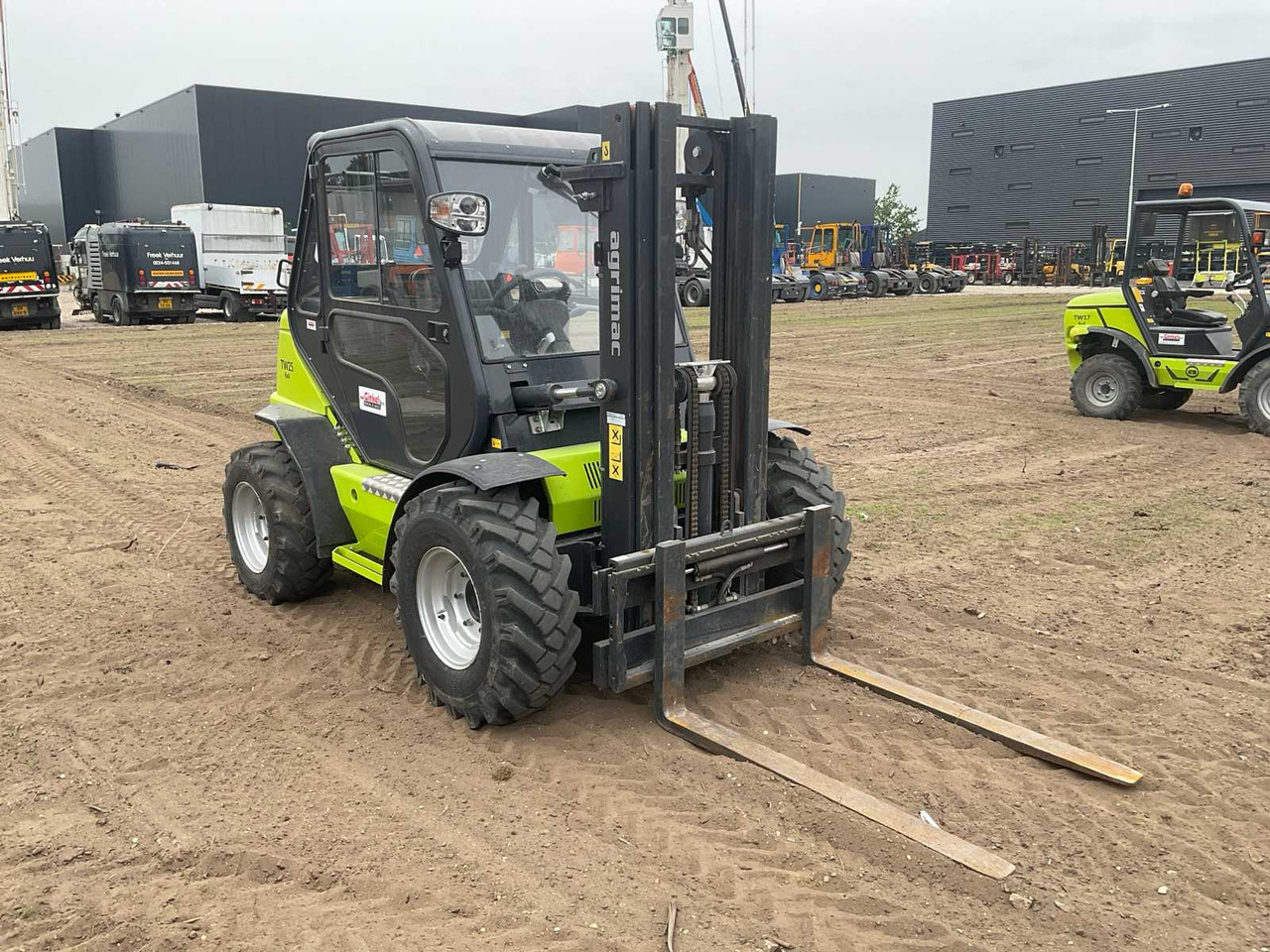 ARGIMAC TW25 4X4 ROUGH TERRAIN FORKLIFT - Forklift: picture 3 ARGIMAC TW25 4X4 ROUGH TERRAIN FORKLIFT - Forklift: picture 3