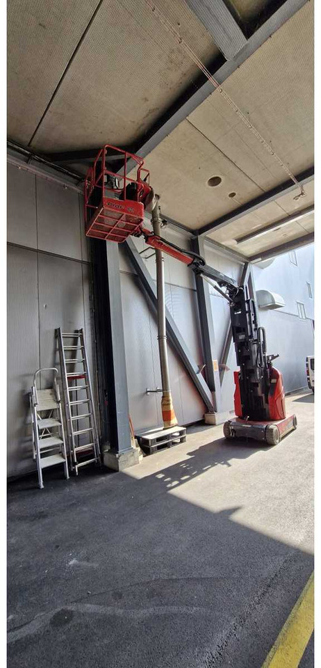 ATN PIAF 12E - Aerial platform: picture 2 ATN PIAF 12E - Aerial platform: picture 2