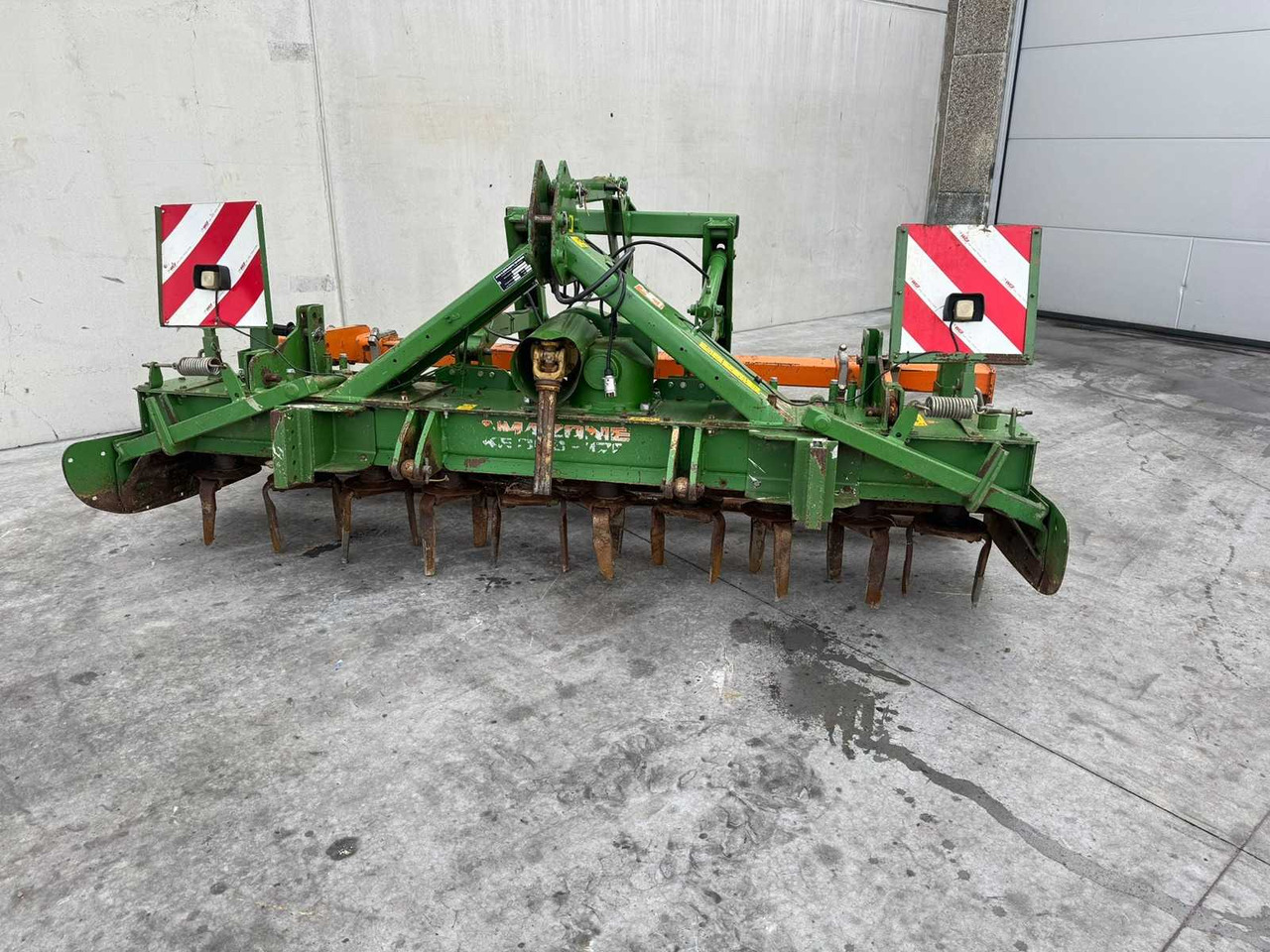 Amazone KE303 - Power harrow: picture 1 Amazone KE303 - Power harrow: picture 1