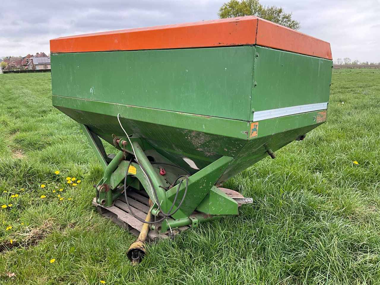 Amazone ZA-U1501 - Fertilizer spreader: picture 1 Amazone ZA-U1501 - Fertilizer spreader: picture 1