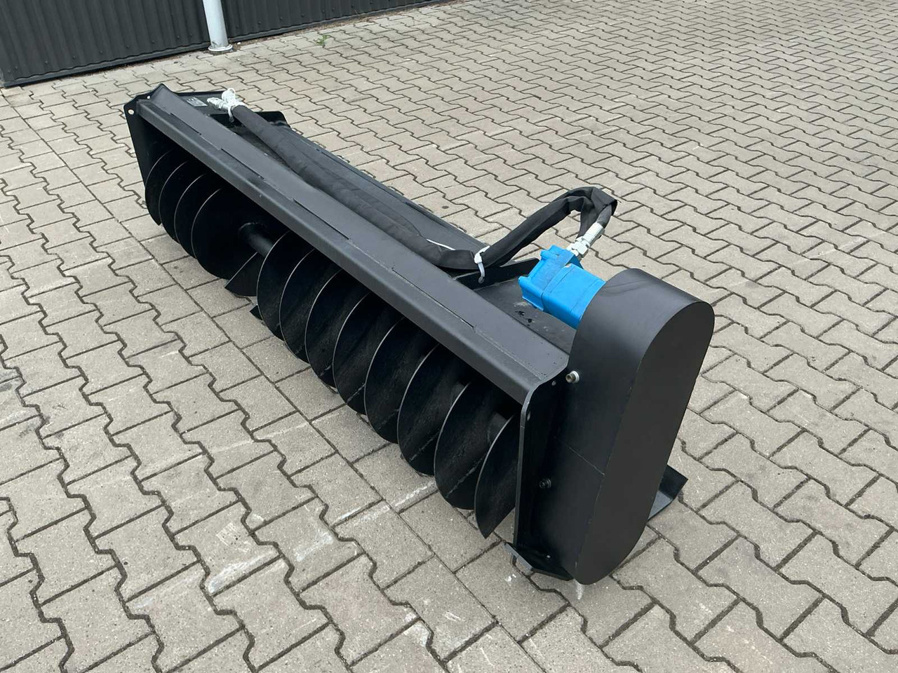 Field Industries Back Filler - Attachment for Construction machinery: picture 4 Field Industries Back Filler - Attachment for Construction machinery: picture 4