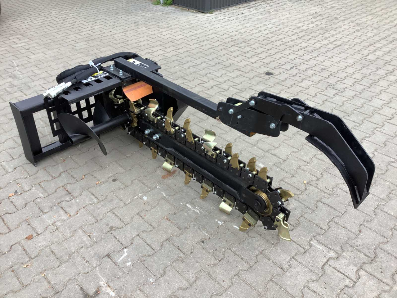 Field Industries Trencher - Attachment for Construction machinery: picture 2 Field Industries Trencher - Attachment for Construction machinery: picture 2