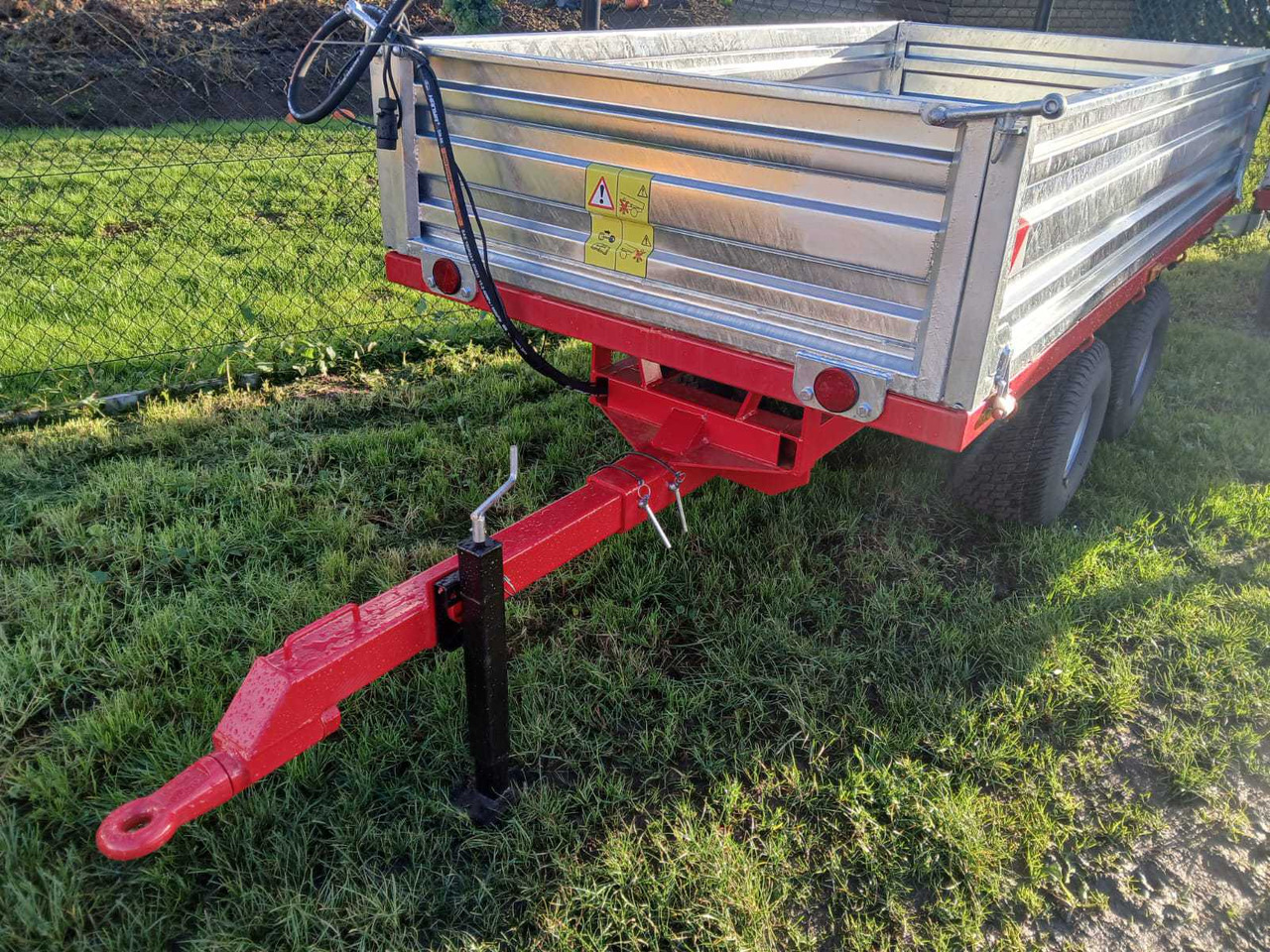 Boxer - Farm tipping trailer/ Dumper: picture 1 Boxer - Farm tipping trailer/ Dumper: picture 1
