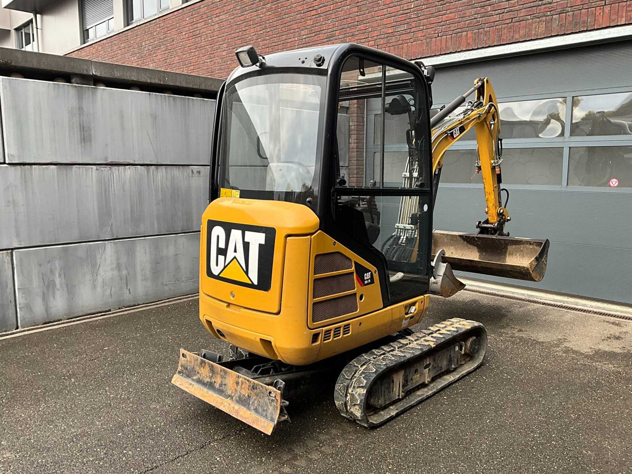 CATERPILLAR 301.7D - MINI EXCAVATOR - Mini excavator: picture 3 CATERPILLAR 301.7D - MINI EXCAVATOR - Mini excavator: picture 3