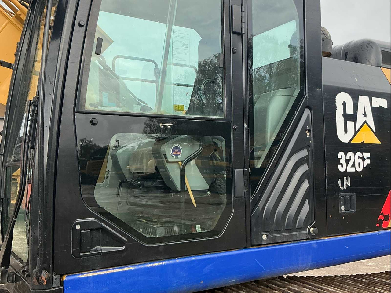 Crawler excavator Caterpillar 326F LN: picture 33 Crawler excavator Caterpillar 326F LN: picture 33