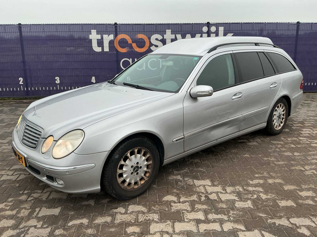 2003 - MERCEDES-BENZ E 220 CDI - COMMERCIAL VEHICLE - Commercial vehicle: picture 1 2003 - MERCEDES-BENZ E 220 CDI - COMMERCIAL VEHICLE - Commercial vehicle: picture 1
