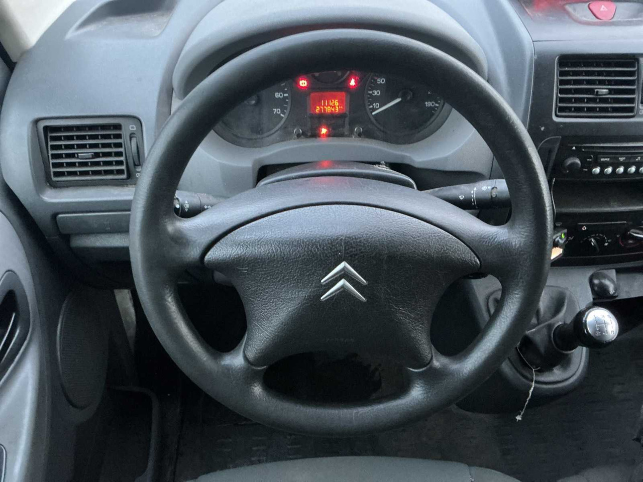 Commercial vehicle 2007 - CITROEN - JUMPY - 12 1.6 HDI L1 H1 - COMMERCIAL VEHICLE: picture 11