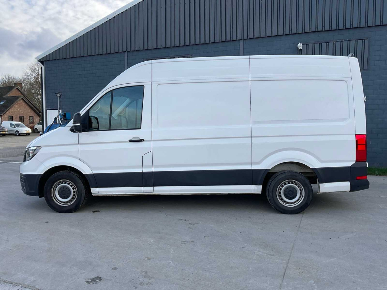 2018 VOLKSWAGEN CRAFTER COMMERCIAL VEHICLE (ENGINE DEFECTIVE) - Commercial vehicle: picture 2 2018 VOLKSWAGEN CRAFTER COMMERCIAL VEHICLE (ENGINE DEFECTIVE) - Commercial vehicle: picture 2