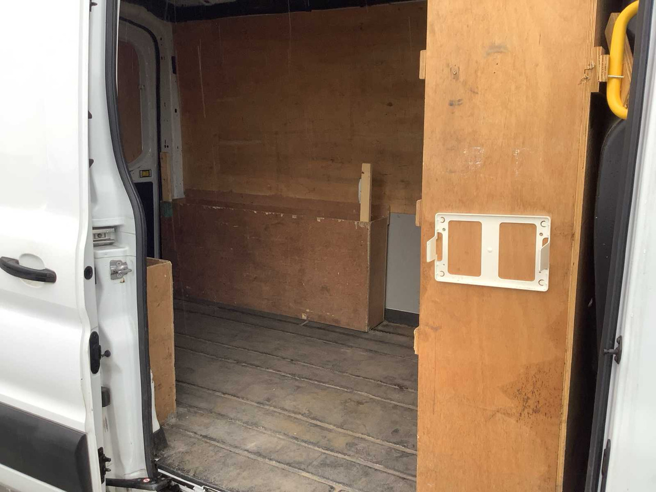 2019 - FORD - TRANSIT - 290 2.0 TDCI L2H2 TR - COMMERCIAL VEHICLE - Commercial vehicle: picture 5 2019 - FORD - TRANSIT - 290 2.0 TDCI L2H2 TR - COMMERCIAL VEHICLE - Commercial vehicle: picture 5