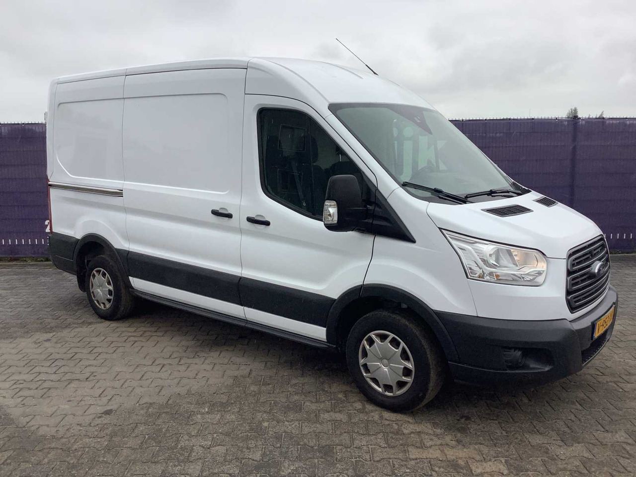 2019 - FORD - TRANSIT - 290 2.0 TDCI L2H2 TR - COMMERCIAL VEHICLE - Commercial vehicle: picture 2 2019 - FORD - TRANSIT - 290 2.0 TDCI L2H2 TR - COMMERCIAL VEHICLE - Commercial vehicle: picture 2