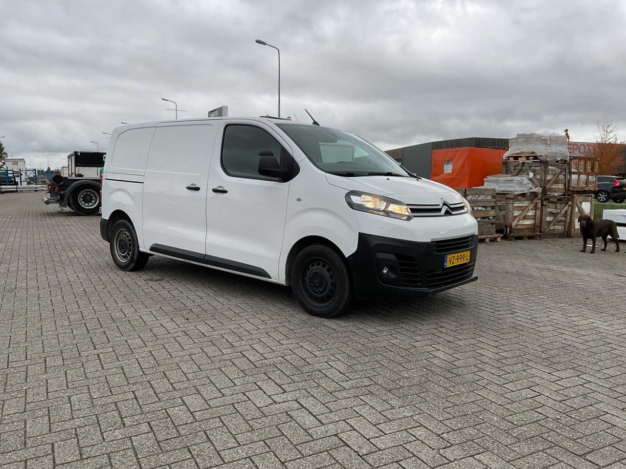 CITROEN - JUMPY 2.0 - COMMERCIAL VEHICLE - Commercial vehicle: picture 2 CITROEN - JUMPY 2.0 - COMMERCIAL VEHICLE - Commercial vehicle: picture 2