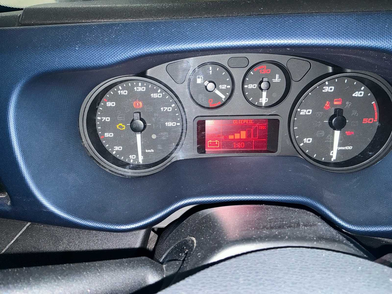 IVECO DAILY 35S18V 3.0 410 H3 COMMERCIAL VEHICLE - Commercial vehicle: picture 3 IVECO DAILY 35S18V 3.0 410 H3 COMMERCIAL VEHICLE - Commercial vehicle: picture 3