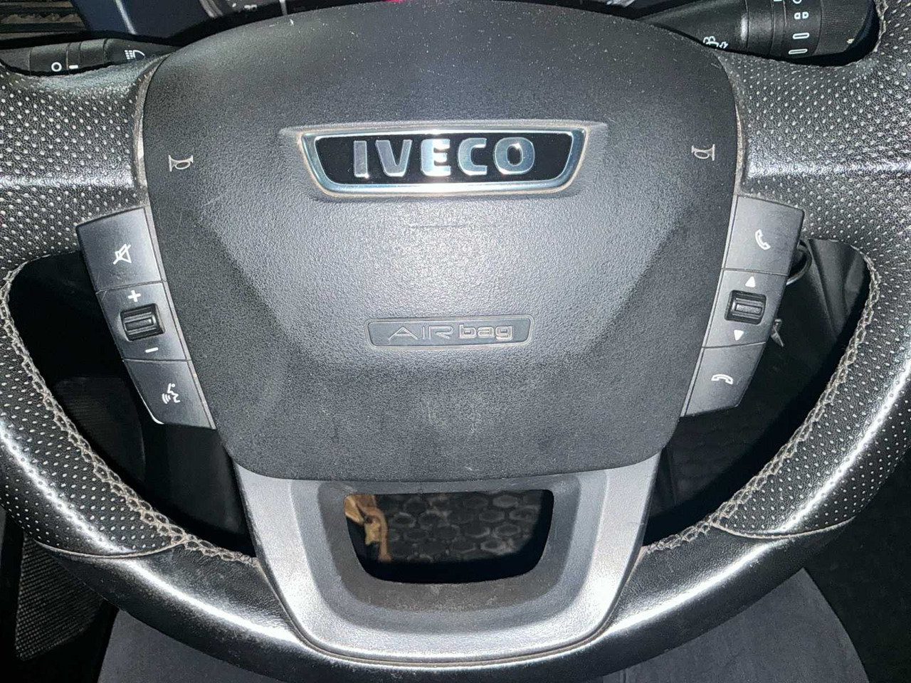 IVECO DAILY 35S18V 3.0 410 H3 COMMERCIAL VEHICLE - Commercial vehicle: picture 5 IVECO DAILY 35S18V 3.0 410 H3 COMMERCIAL VEHICLE - Commercial vehicle: picture 5