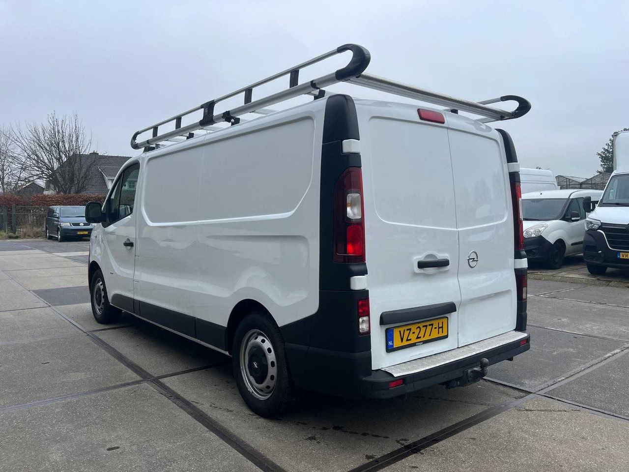 OPEL VIVARO 1.6 CDTI L2H1 EDITION ECOFLEX | VZ-277-H - Commercial vehicle: picture 4 OPEL VIVARO 1.6 CDTI L2H1 EDITION ECOFLEX | VZ-277-H - Commercial vehicle: picture 4