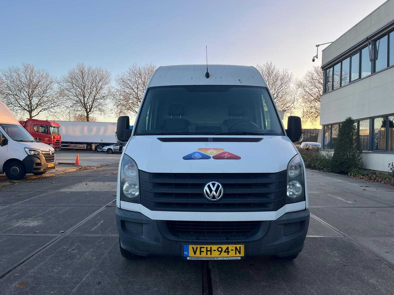 VOLKSWAGEN CRAFTER 35 2.0 TDI L2H2 | VFH-94-N - Commercial vehicle: picture 2 VOLKSWAGEN CRAFTER 35 2.0 TDI L2H2 | VFH-94-N - Commercial vehicle: picture 2