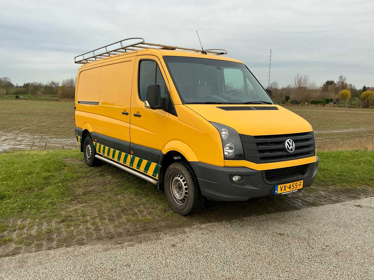 VOLKSWAGEN CRAFTER 50 2.0 TDI L2H2 BMDC COMMERCIAL VEHICLE - Commercial vehicle: picture 3 VOLKSWAGEN CRAFTER 50 2.0 TDI L2H2 BMDC COMMERCIAL VEHICLE - Commercial vehicle: picture 3
