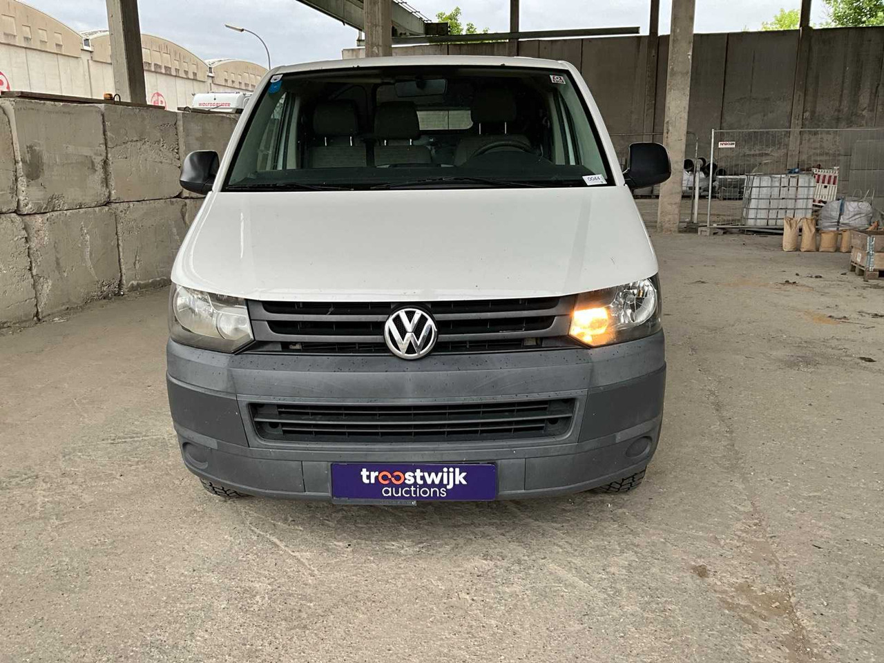 VOLKSWAGEN TRANSPORTER VANS - Commercial vehicle: picture 2 VOLKSWAGEN TRANSPORTER VANS - Commercial vehicle: picture 2