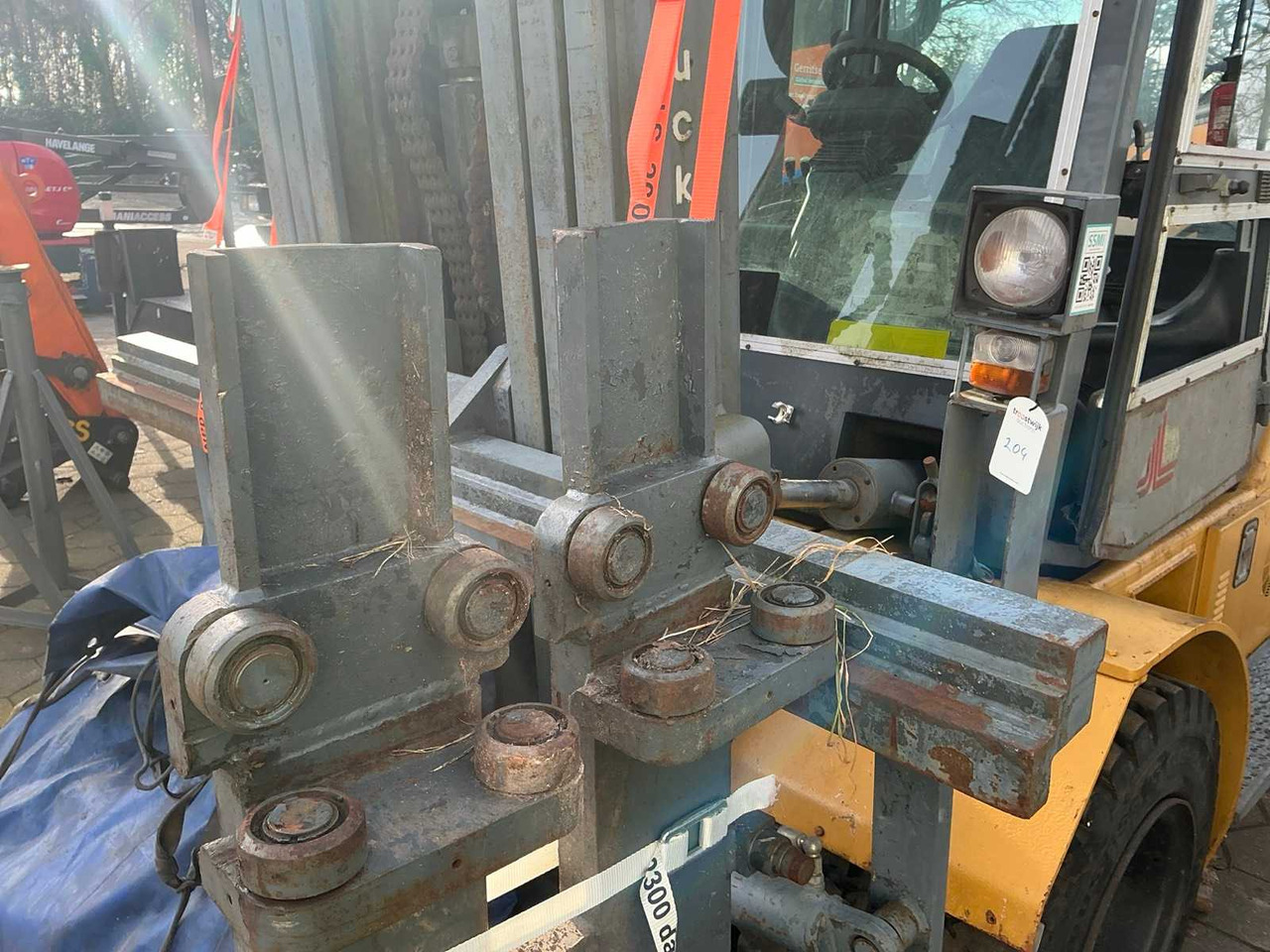 DANTRUCK - 9880 VG - FORKLIFT TRUCKS - 2003 - Forklift: picture 3 DANTRUCK - 9880 VG - FORKLIFT TRUCKS - 2003 - Forklift: picture 3