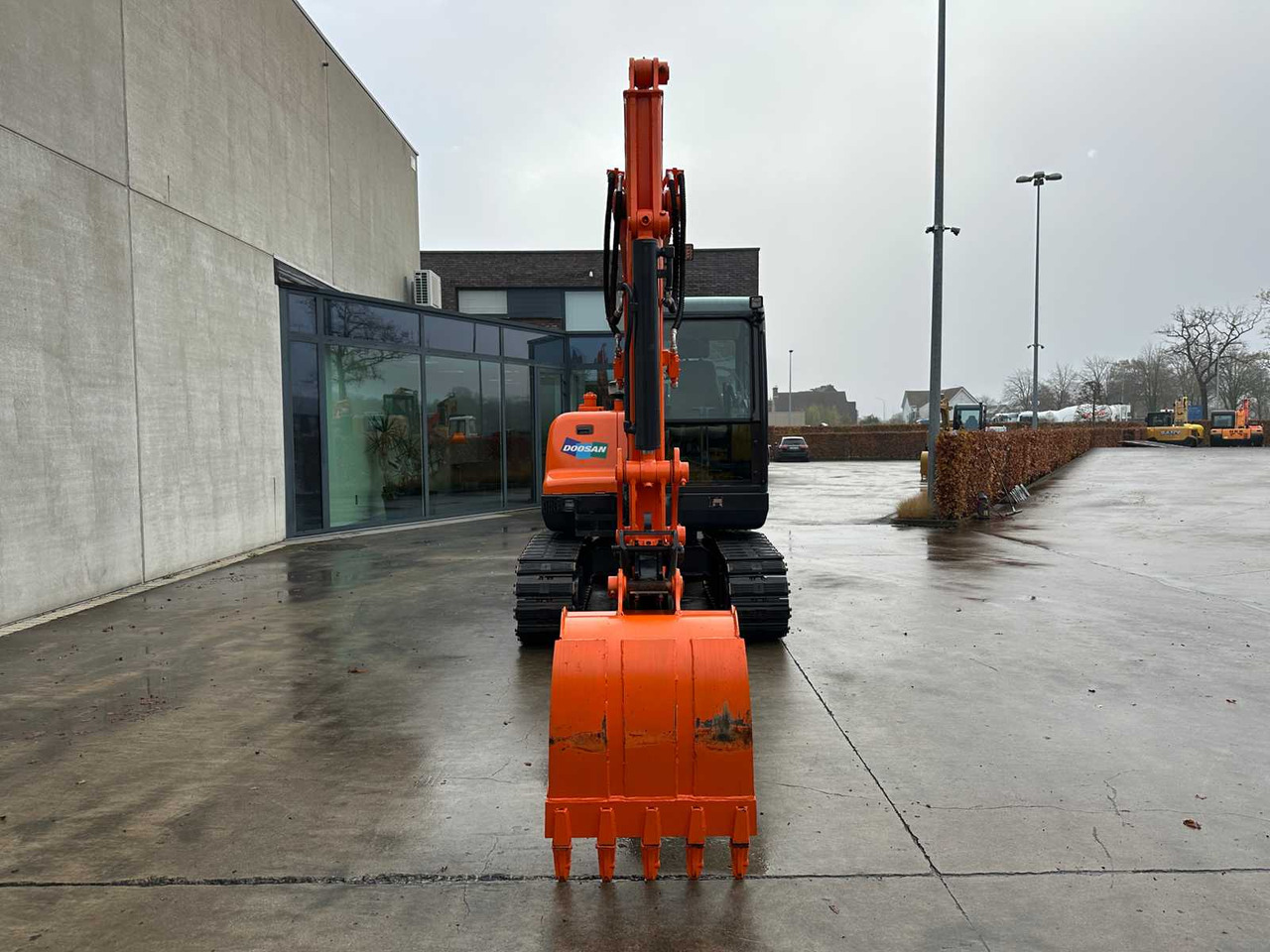 DOOSAN - 2018 - DX55-9C - MIDI EXCAVATOR - Excavator: picture 2 DOOSAN - 2018 - DX55-9C - MIDI EXCAVATOR - Excavator: picture 2