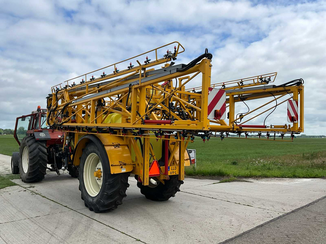 Dubex MENTOR 9804 - Sprayer: picture 4 Dubex MENTOR 9804 - Sprayer: picture 4