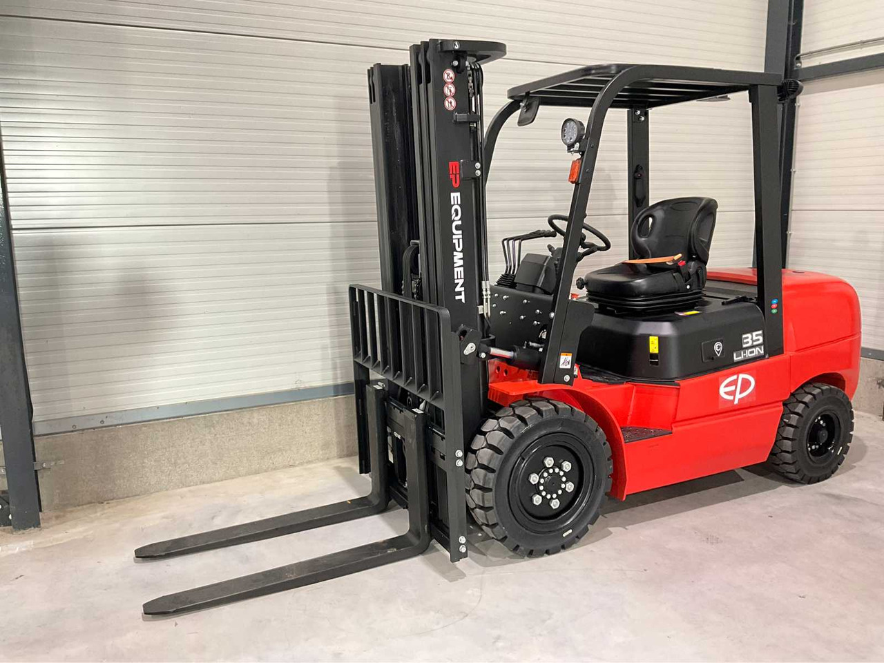 EP - 2025 - EFL 352 LI-ION - FORKLIFT TRUCK - Forklift: picture 1 EP - 2025 - EFL 352 LI-ION - FORKLIFT TRUCK - Forklift: picture 1